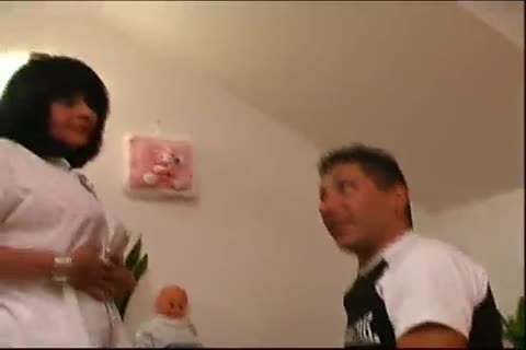 crazy lady-man Needs A tasty wazoo To plow