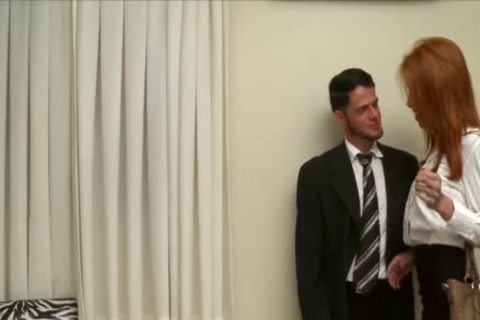 Raul Montana fucks A Feminine Ts Beatrice Andrade