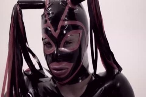 Fetish tgirl In Latex Suit And Mask nails