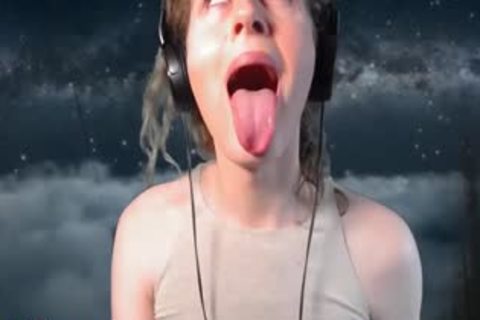 Skinny lady-man Orgasmic Eyes Sex Toying