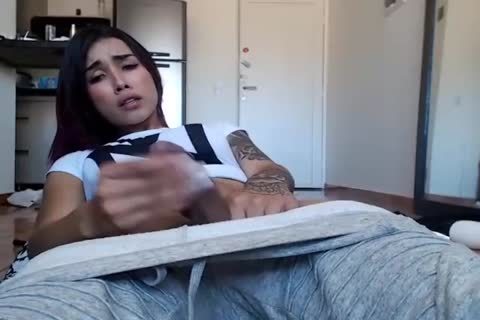 nice-looking tgirl Plays With Her weenie
