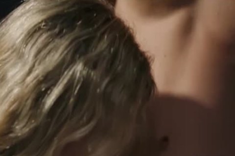 TBabe Nikki perverted bend Over And Let dude hammers Her In Doggystyle