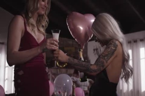 nasty Ts Beauty Casey Kisses Sucks Stepsis Evas Shecock