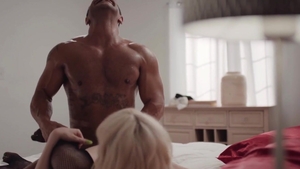 Transsensual.com: Couple Kate Zoha in the bed tongue kissing