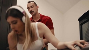 lustful Stepdad Licks And unprotected bonks His TS Stepdaughter