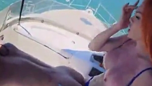 Quando La Tua Ragazza Va In Vacanza Con L Amica Ti Senti Sicuro Vero ? ?