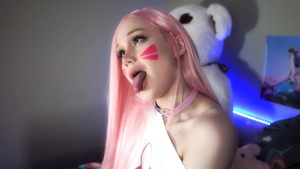 Dream Girlfriend Dresses Up For Her Boyfriend